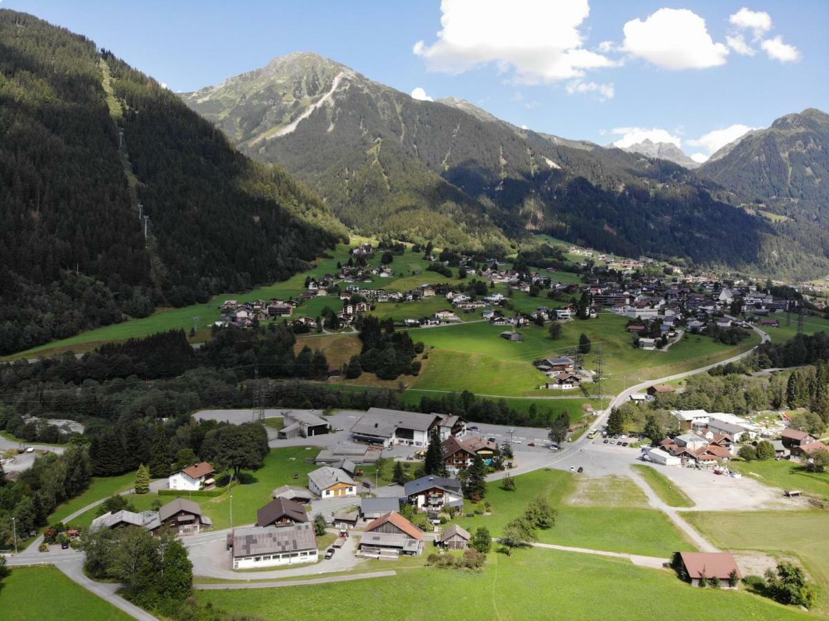 Haus Galgenul Apartment Sankt Gallenkirch Exterior foto